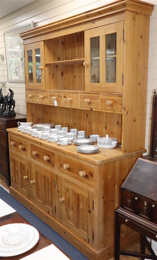 A pine dresser W.185cm